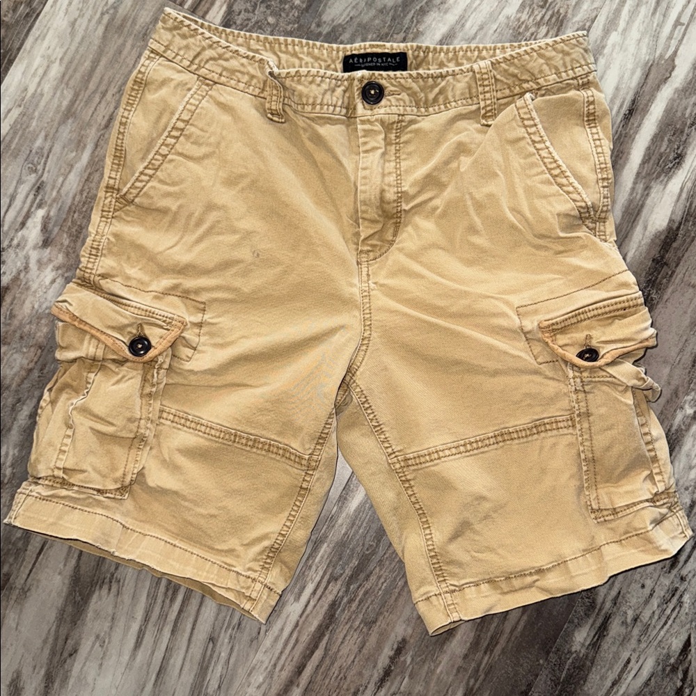 Aeropostale Cargo Shorts Men’s Size 32 Brown Khaki distressed work utility holes